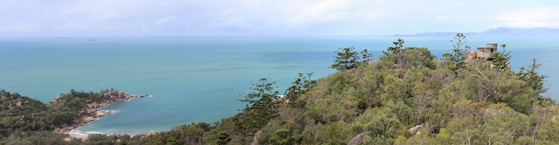 Panorama Magnetic Island Bucht und Ruine